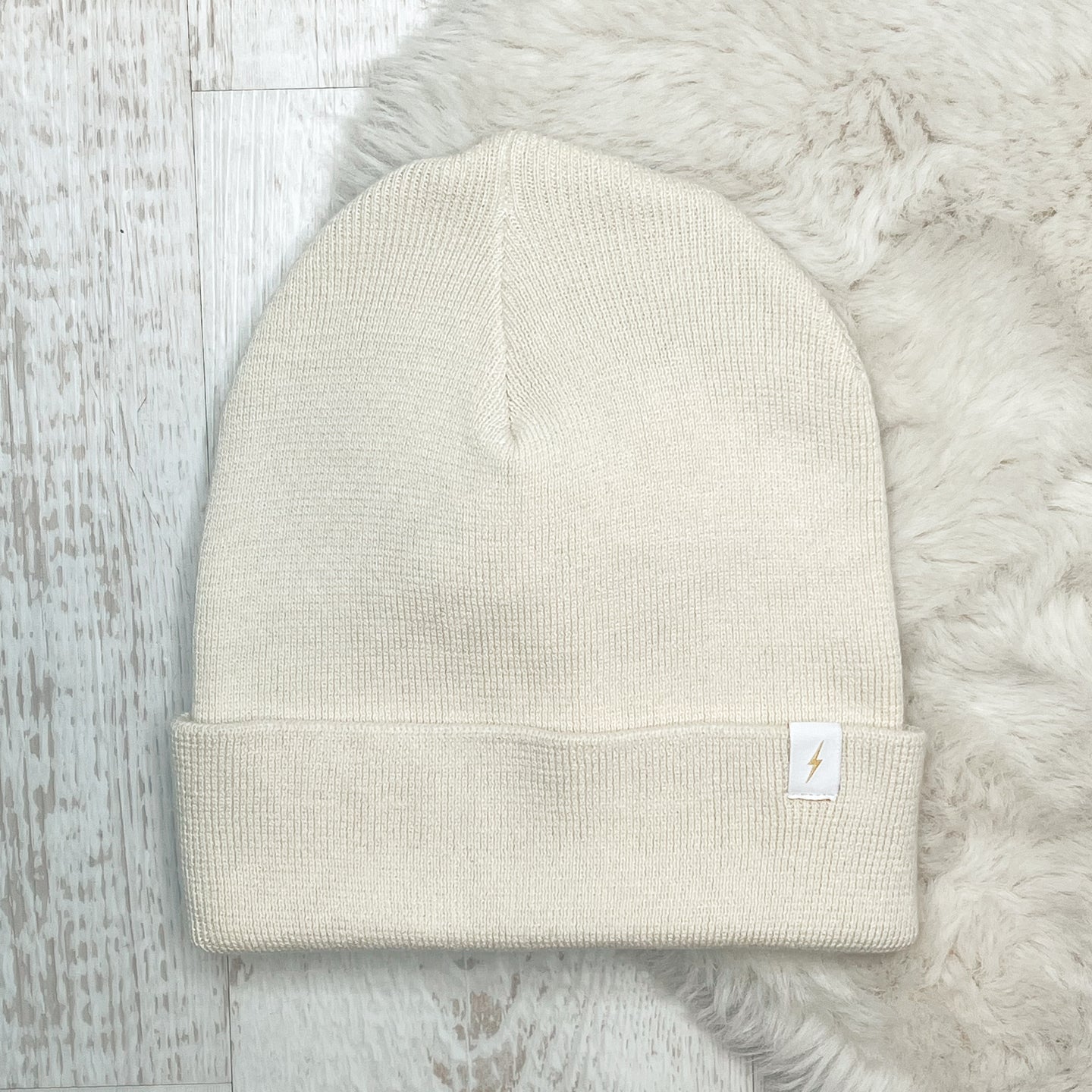 Unisex Kids & Adults Beanie Hat - Soft White With Bolt